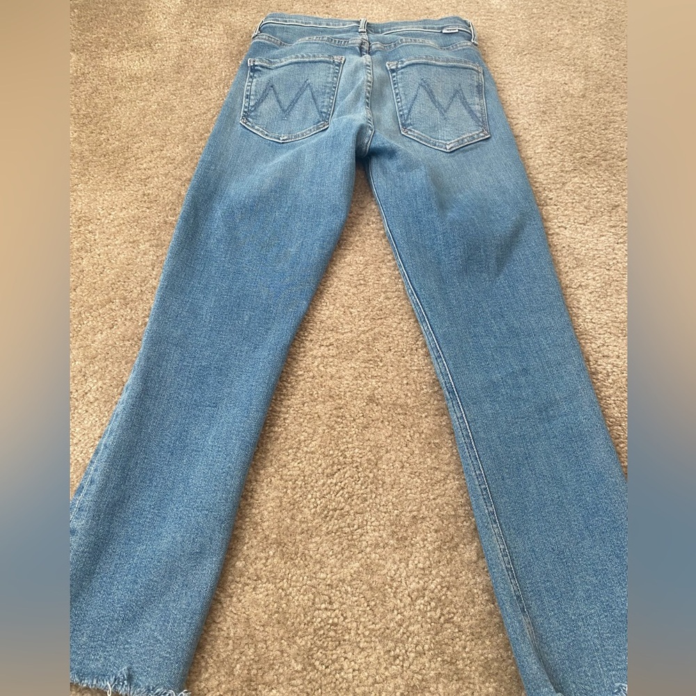 Mother premium jeans “midrise denim ankle fray” in “riding the cliff side” Sz 26 - Picture 12 of 12